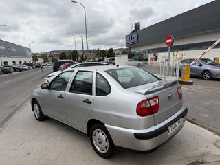 SEAT CORDOBA 1.4i !! 85.000 KMS !!