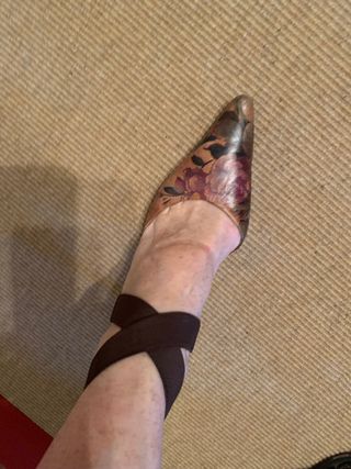 Zapatos de piel argentina estampados punta fina