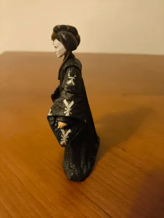 Star Wars Reina Amidala Vintage Collection.