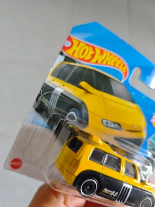 Hot Wheels Renault Espace F1 Yellow