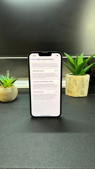 Stato della batteria dell'iPhone 13 al 100%