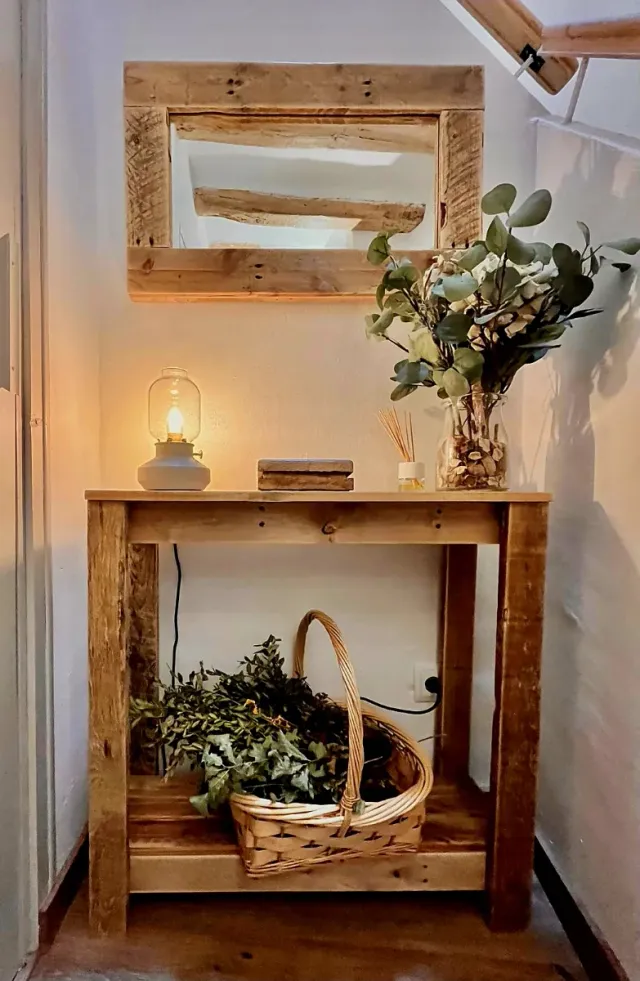 Mobili d'ingresso in stile rustico