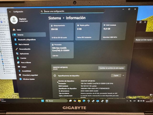 Gigabyte G5 KF5 Intel i5-13500H, RTX 4060, /16/1TB