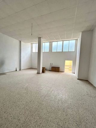 Local comercial en alquiler en Alcoy/Alcoi