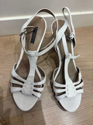 Zapato tacón Zara blanco 10 cm 