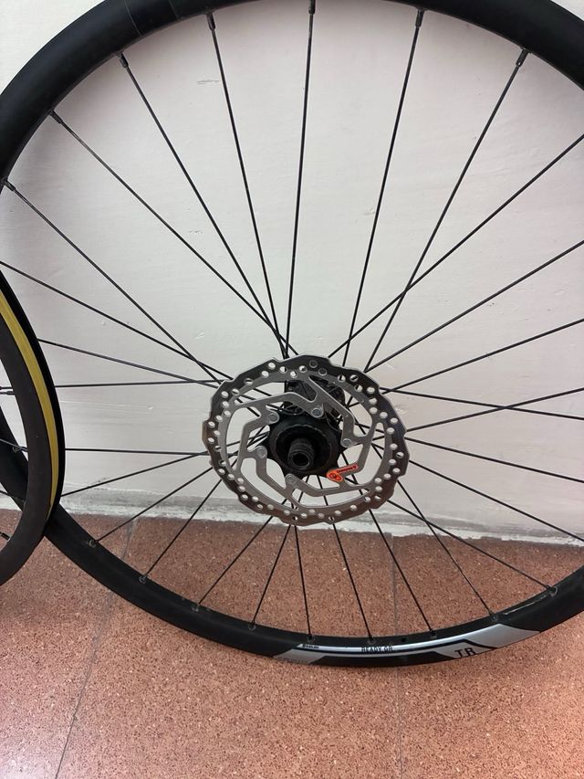 Llantas Gravel Alluminio TR