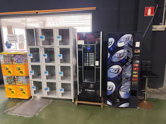 Se instala maquinas vending