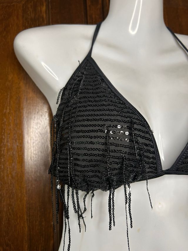 Bikini nero con frange di pajete