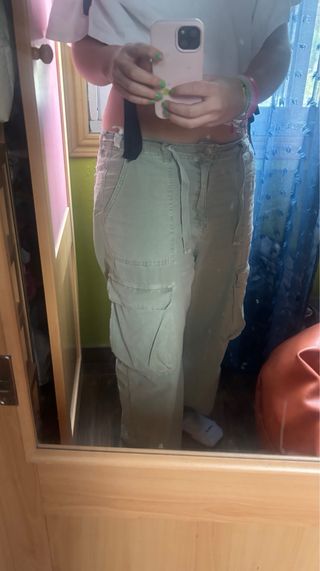 Pantalones cargo verdes