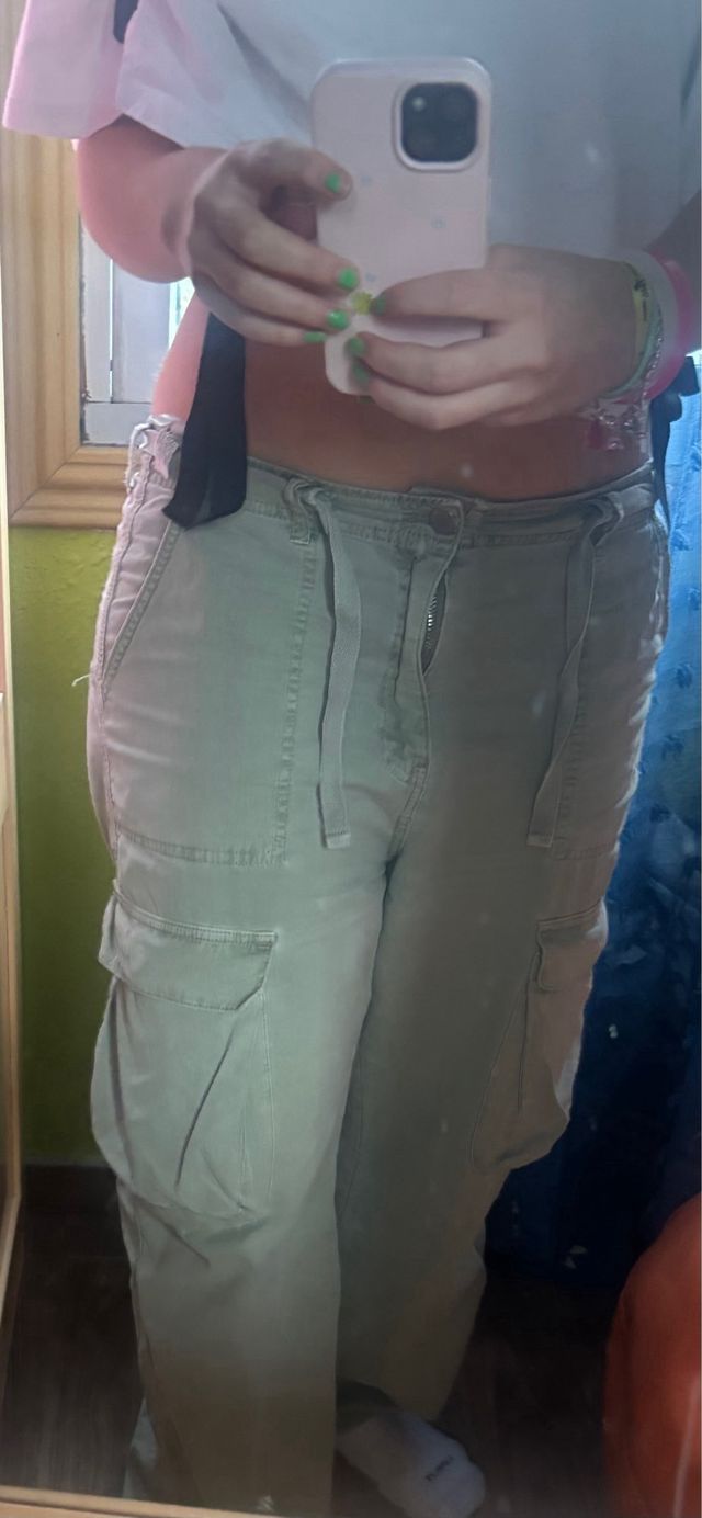 Pantalones cargo verdes