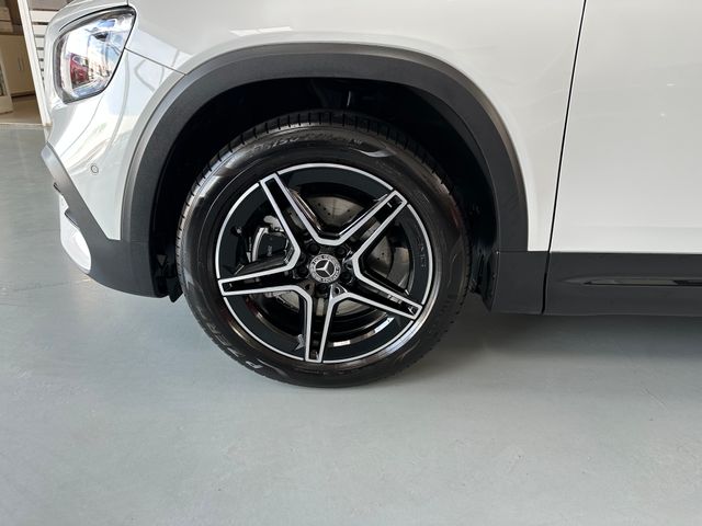 Mercedes-Benz GLB (X247) 2023