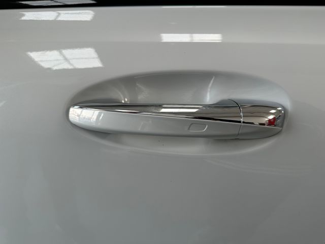 Mercedes-Benz GLB (X247) 2023