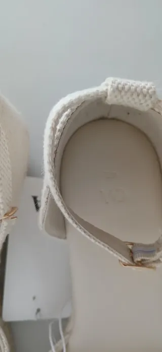 Alpargatas C&A Talla 41 Beige nuevas