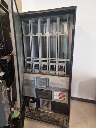 Máquina Vending Solares Agua Mineral