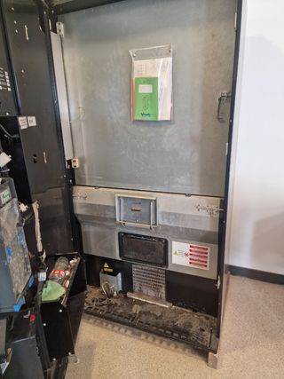 Máquina Vending Solares Agua Mineral