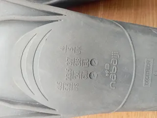 Aletas cortas de buceo/natación talla 37-38