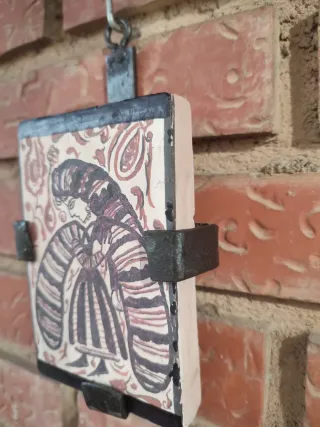 Azulejo antiguo decorado