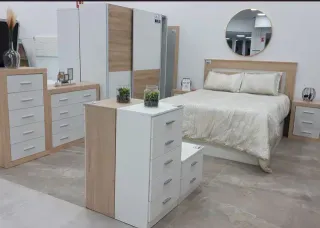 Muebles dormitorio: canapé, cabecero, armario