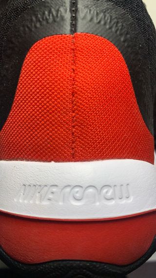 Zapatillas Nike Deportivas Rojas y Negras