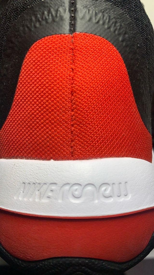 Zapatillas Nike Deportivas Rojas y Negras