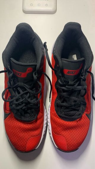 Zapatillas Nike Deportivas Rojas y Negras