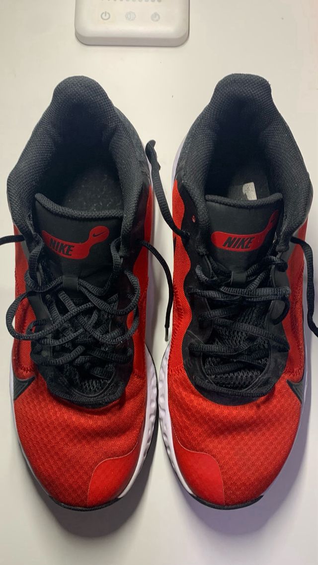 Zapatillas Nike Deportivas Rojas y Negras