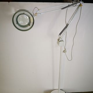 LAMPARA LUPA DE PIE    R3760073047609