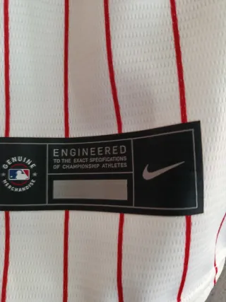 Gorra New era y camisa Nike performanse hombre 