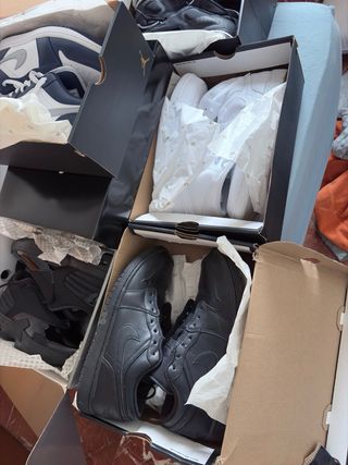 Vendo 15 pares de tenis Jordan 