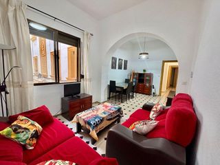 Piso en alquiler en Ciudad Jardín - Zoco en Córdoba