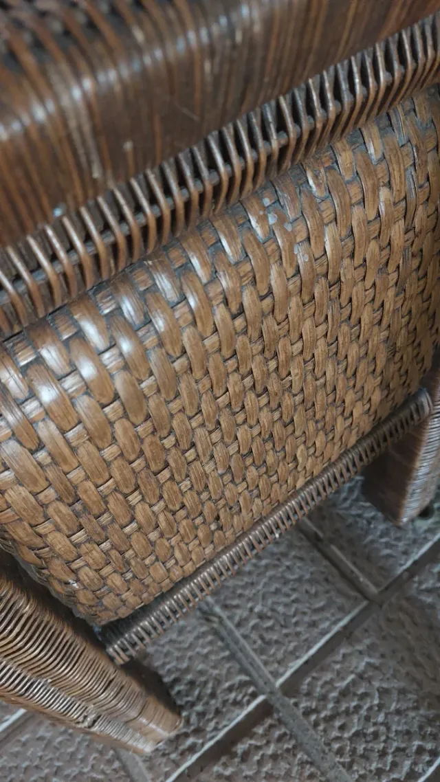 Cassettiera vintage in vimini