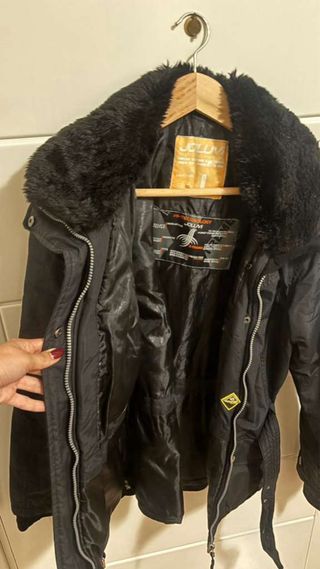 Anorak mujer con cuello borregado