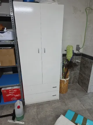 Armario blanco 2 puertas y 2 cajones