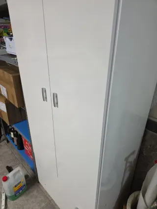 Armario blanco 2 puertas y 2 cajones