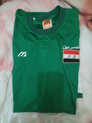 Camiseta futbol
 Talla XL/44 
Irak