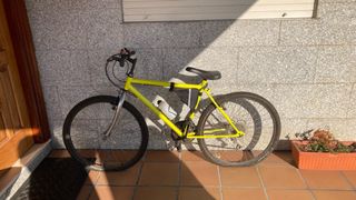 Bicicleta Amarilla Ruedas Nuevas