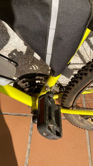 Bicicleta Amarilla Ruedas Nuevas