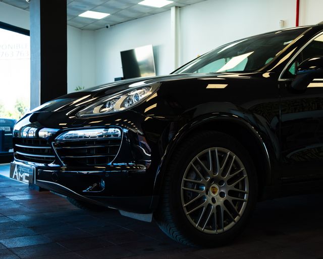Porsche Cayenne 2012