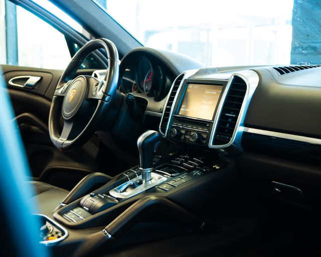 Porsche Cayenne 2012