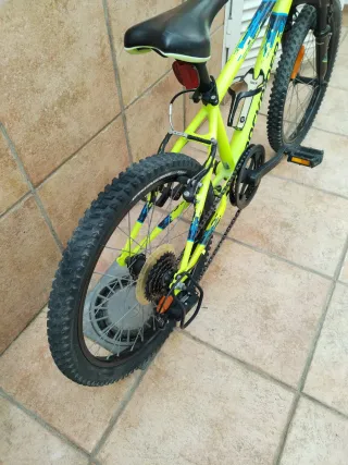 Bicicleta Infantil Rockrider ST 500 20