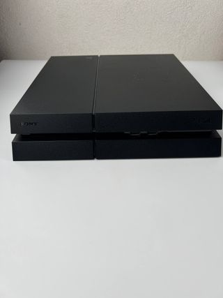 Console Playstation 4 Fat 1TB Nera + Accessorio
