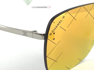 gafa de sol señora chanel 4215