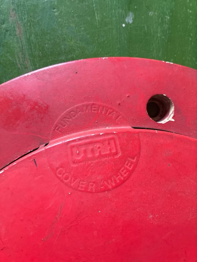 Tapacubos Vespa Rojo