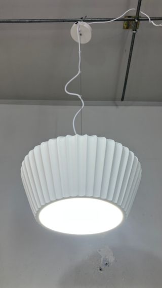 Lampadario bianco metallo/gesso
