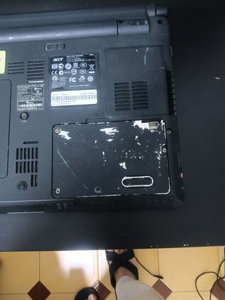 Acer Aspire 3810T Portátil