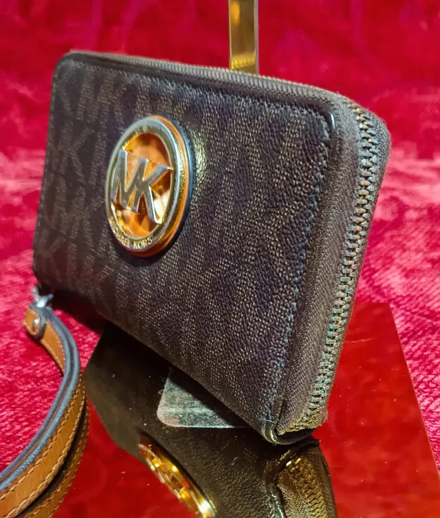 Cartera Michael Kors Marrón y Dorada