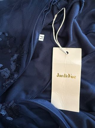 Vestido de fiesta azul con lentejuelas