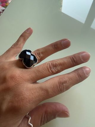 Anillo Tous Ónix Negro y Plata