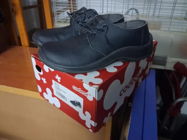 Zapatos antideslizantes negros