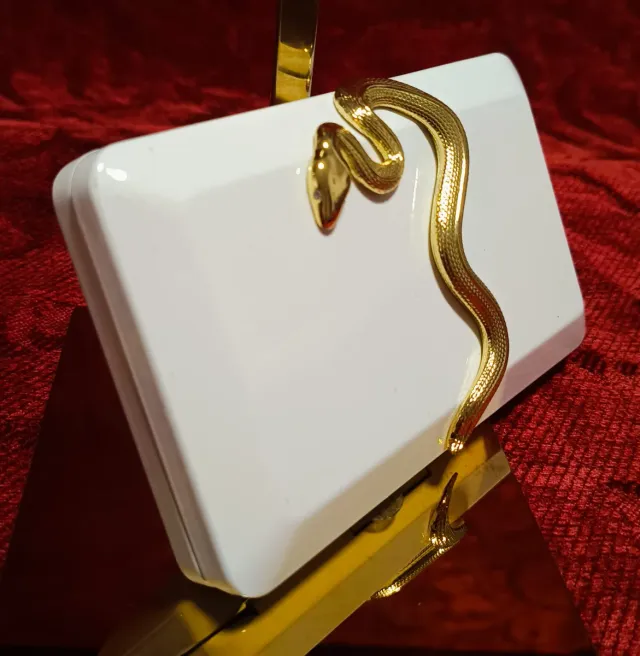 Clutch Kilian Blanco Serpiente Dorada